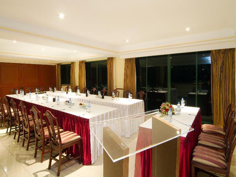 Mookai Hotel Male Bagian luar foto