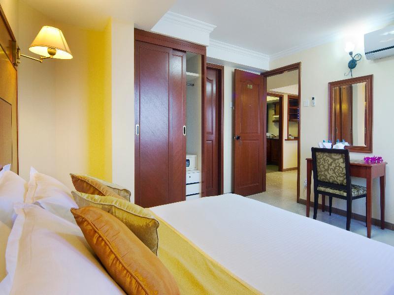 Mookai Hotel Male Bagian luar foto